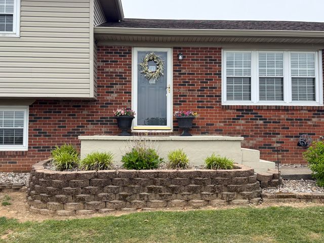 109 Rolling Hills Drive, Somerset, KY 42503