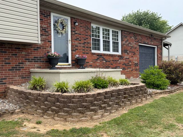 109 Rolling Hills Drive, Somerset, KY 42503