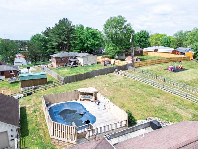 109 Rolling Hills Drive, Somerset, KY 42503