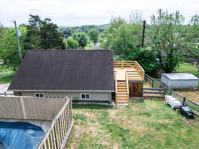 109 Rolling Hills Drive, Somerset, KY 42503