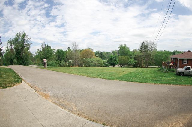 109 Rolling Hills Drive, Somerset, KY 42503