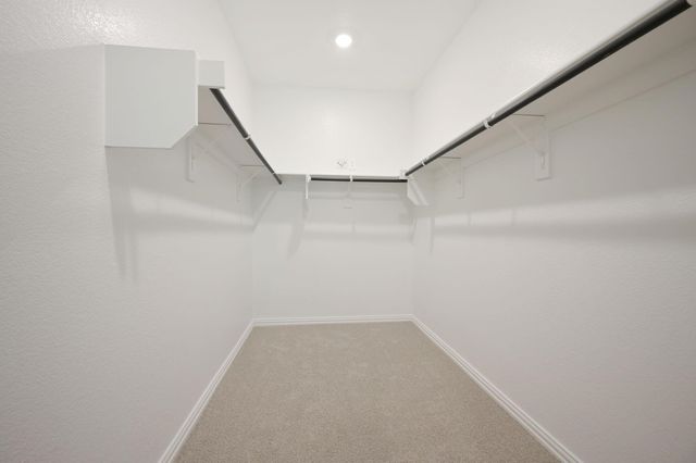 706 Leavenworth Drive, Mckinney, TX 75071