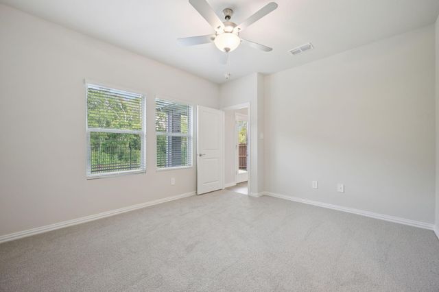 706 Leavenworth Drive, Mckinney, TX 75071