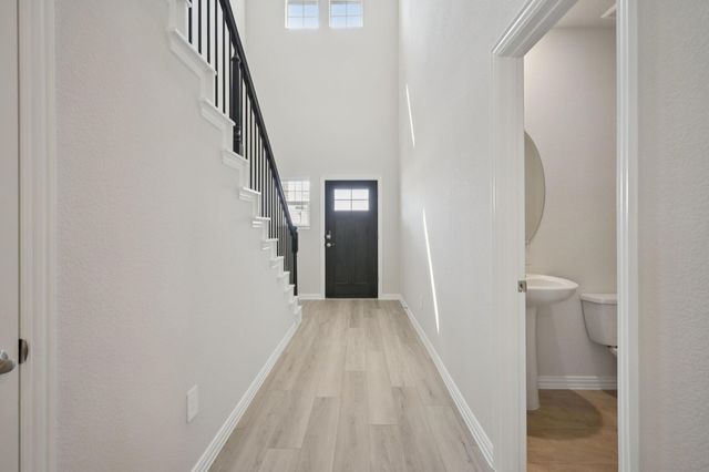 706 Leavenworth Drive, Mckinney, TX 75071