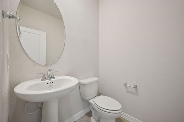 706 Leavenworth Drive, Mckinney, TX 75071