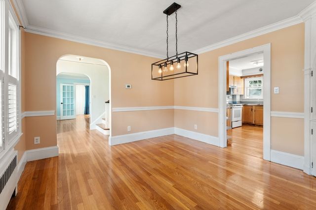 122 Lincoln Rd, Medford, MA 02155