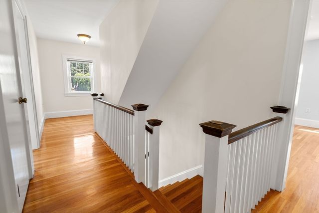 122 Lincoln Rd, Medford, MA 02155