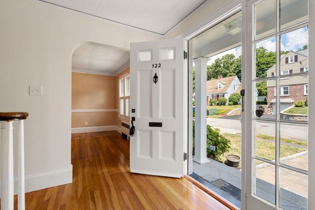 122 Lincoln Rd, Medford, MA 02155