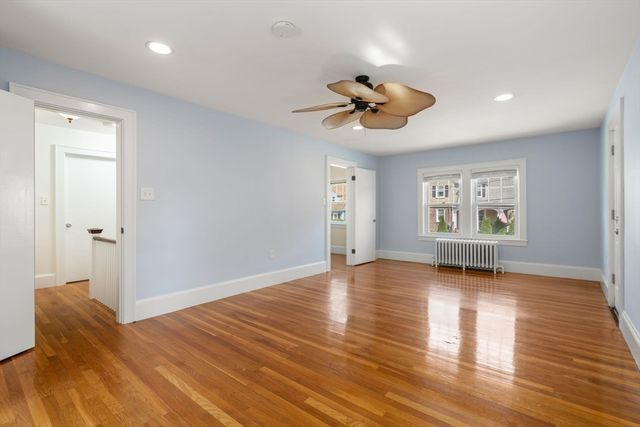 122 Lincoln Rd, Medford, MA 02155