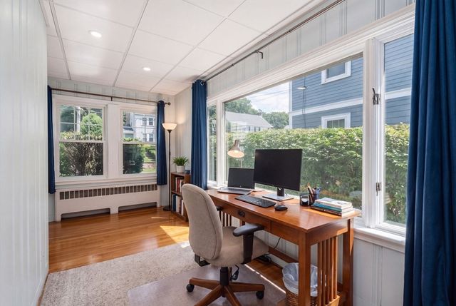 122 Lincoln Rd, Medford, MA 02155