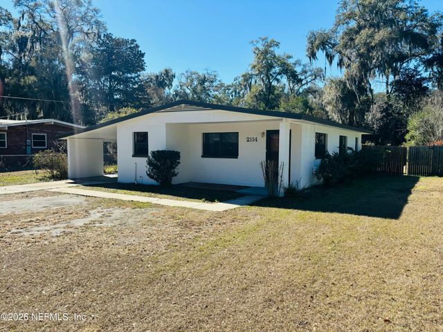 2114 WESTOVER Drive, Palatka, FL 32177