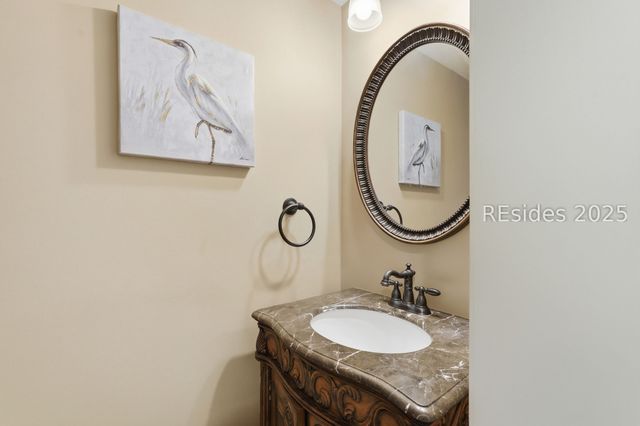 43 Folly Field Rd Apt 47, Hilton Head Island, SC 29928