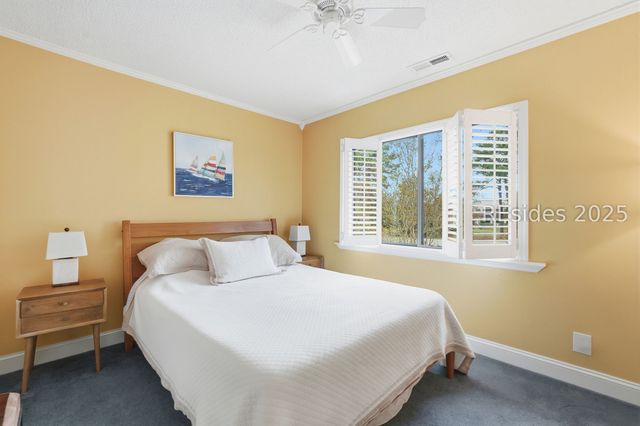 43 Folly Field Rd Apt 47, Hilton Head Island, SC 29928