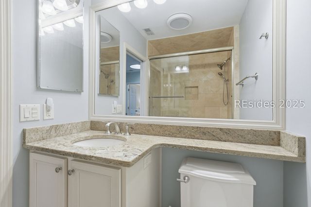 43 Folly Field Rd Apt 47, Hilton Head Island, SC 29928