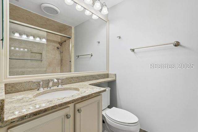 43 Folly Field Rd Apt 47, Hilton Head Island, SC 29928