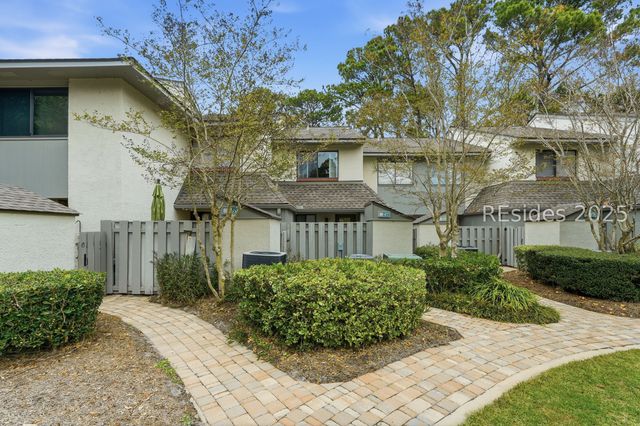 43 Folly Field Rd Apt 47, Hilton Head Island, SC 29928