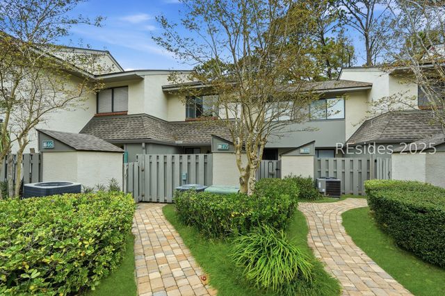43 Folly Field Rd Apt 47, Hilton Head Island, SC 29928
