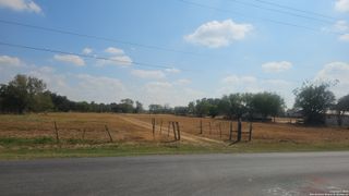 18000 Wisdom Rd, Lytle, TX 78052