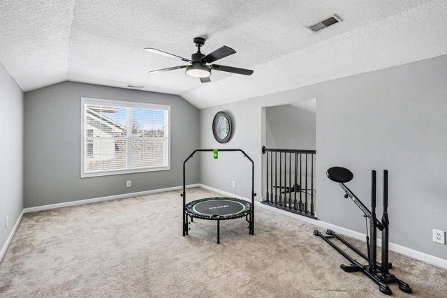 135 Alexander Blvd, Clarksville, TN 37040