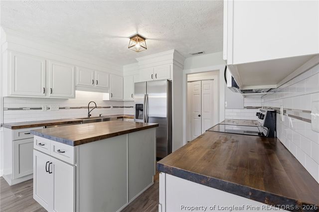 5324 Old Railroad Way, Hope Mills, NC 28348
