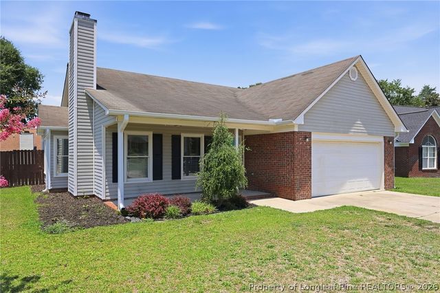 5324 Old Railroad Way, Hope Mills, NC 28348