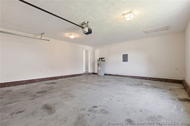 5324 Old Railroad Way, Hope Mills, NC 28348