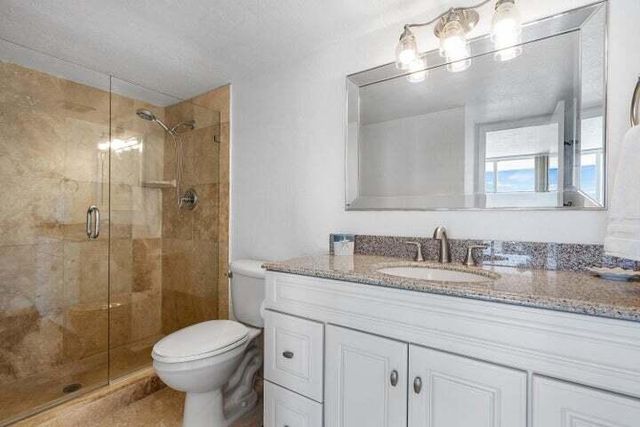 3546 S Ocean Boulevard 923, South Palm Beach, FL 33480