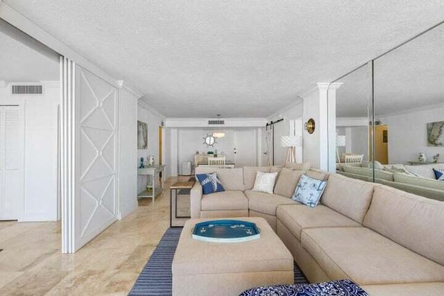 3546 S Ocean Boulevard 923, South Palm Beach, FL 33480