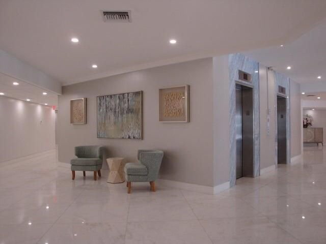 3546 S Ocean Boulevard 923, South Palm Beach, FL 33480