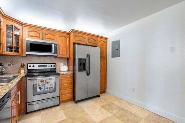 3546 S Ocean Boulevard 923, South Palm Beach, FL 33480