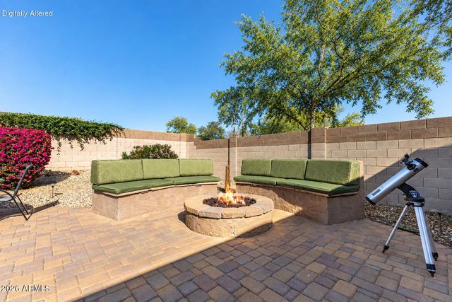17926 W GRISWOLD Road, Waddell, AZ 85355