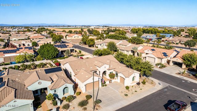 17926 W GRISWOLD Road, Waddell, AZ 85355