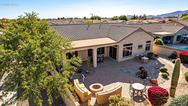 17926 W GRISWOLD Road, Waddell, AZ 85355