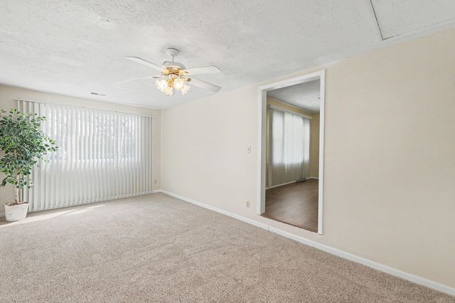 2449 N Derrick, Wichita, KS 67219