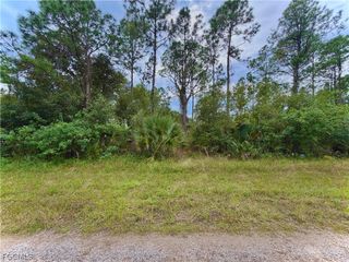 1242 Random ST E, Lehigh Acres, FL 33974