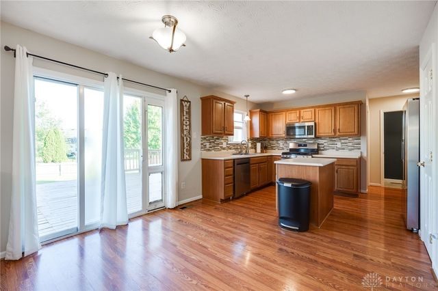 137 Hawkins Court, Germantown, OH 45327