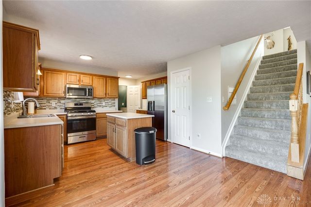 137 Hawkins Court, Germantown, OH 45327