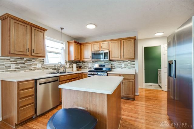 137 Hawkins Court, Germantown, OH 45327