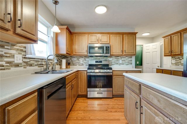 137 Hawkins Court, Germantown, OH 45327