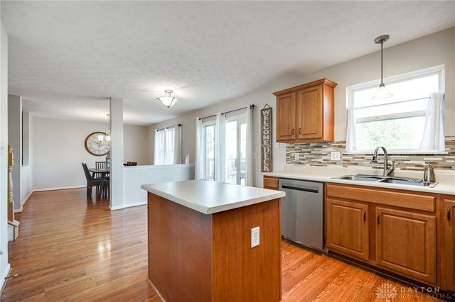 137 Hawkins Court, Germantown, OH 45327