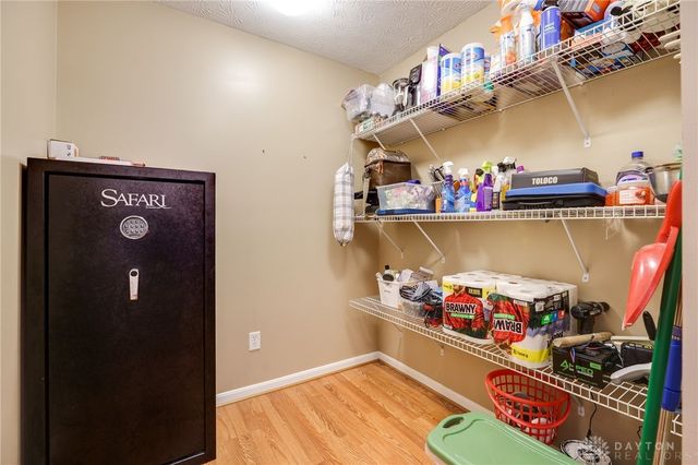 137 Hawkins Court, Germantown, OH 45327