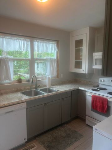 1735 Pinckney Park Drive, Charleston, SC 29407