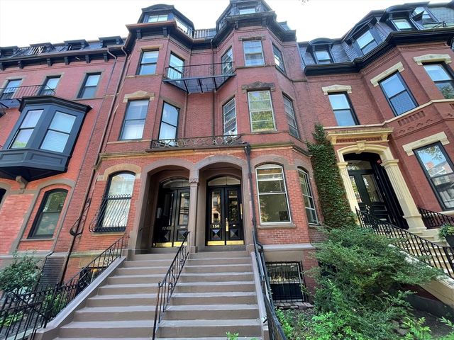 130 Marlborough St 8, Boston, MA 02116