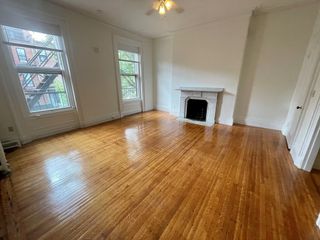 130 Marlborough St 8, Boston, MA 02116