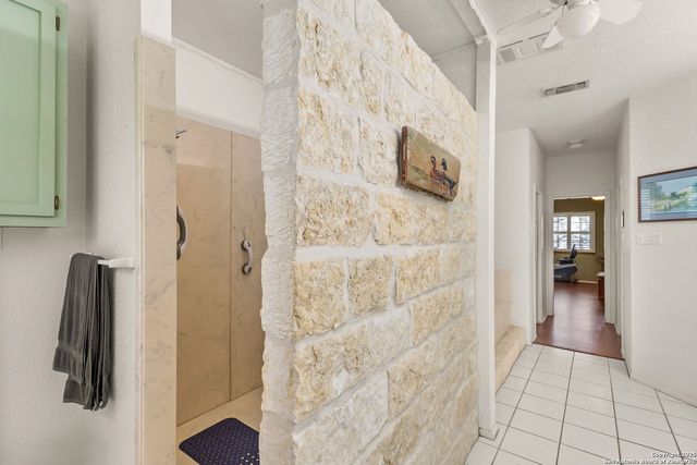 585 Fawnwood, New Braunfels, TX 78132