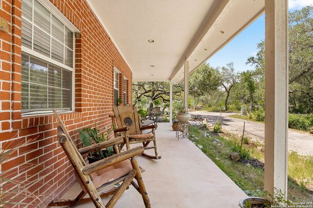 585 Fawnwood, New Braunfels, TX 78132