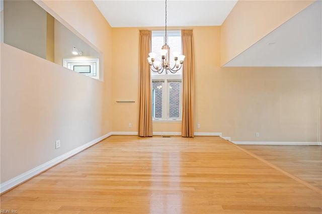 3532 Colmar QTR, Norfolk, VA 23509