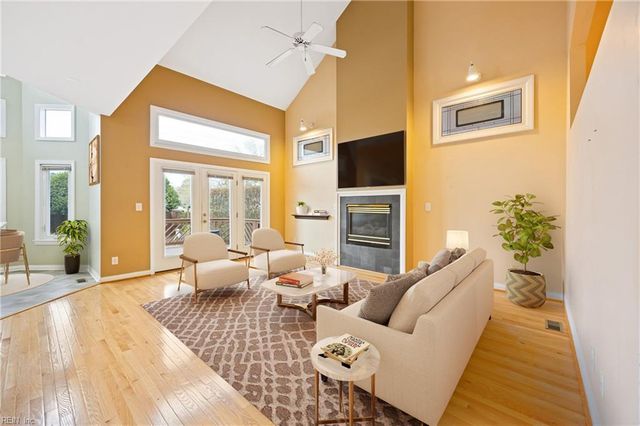 3532 Colmar QTR, Norfolk, VA 23509