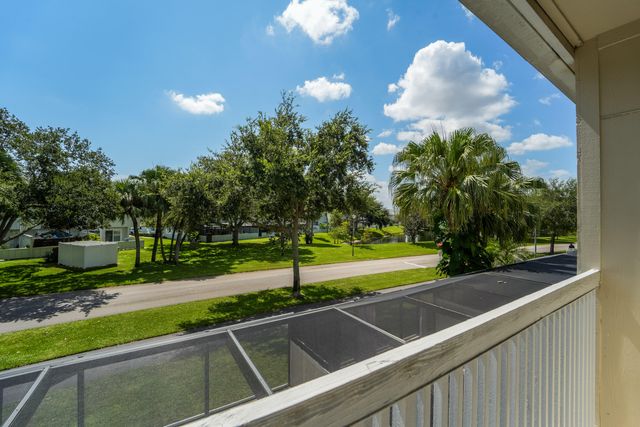 6207 Riverwalk Lane 5, Jupiter, FL 33458