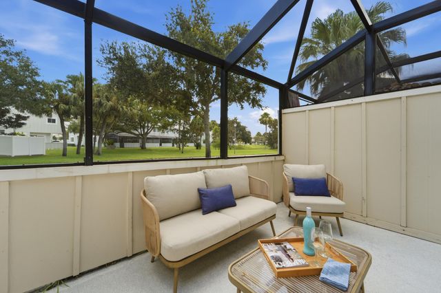 6207 Riverwalk Lane 5, Jupiter, FL 33458